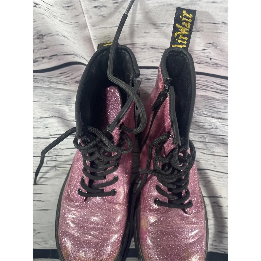 Doc Martens 1460J Combat Boots Youth Size US 5L/4M  Black‎ Pink Glitter